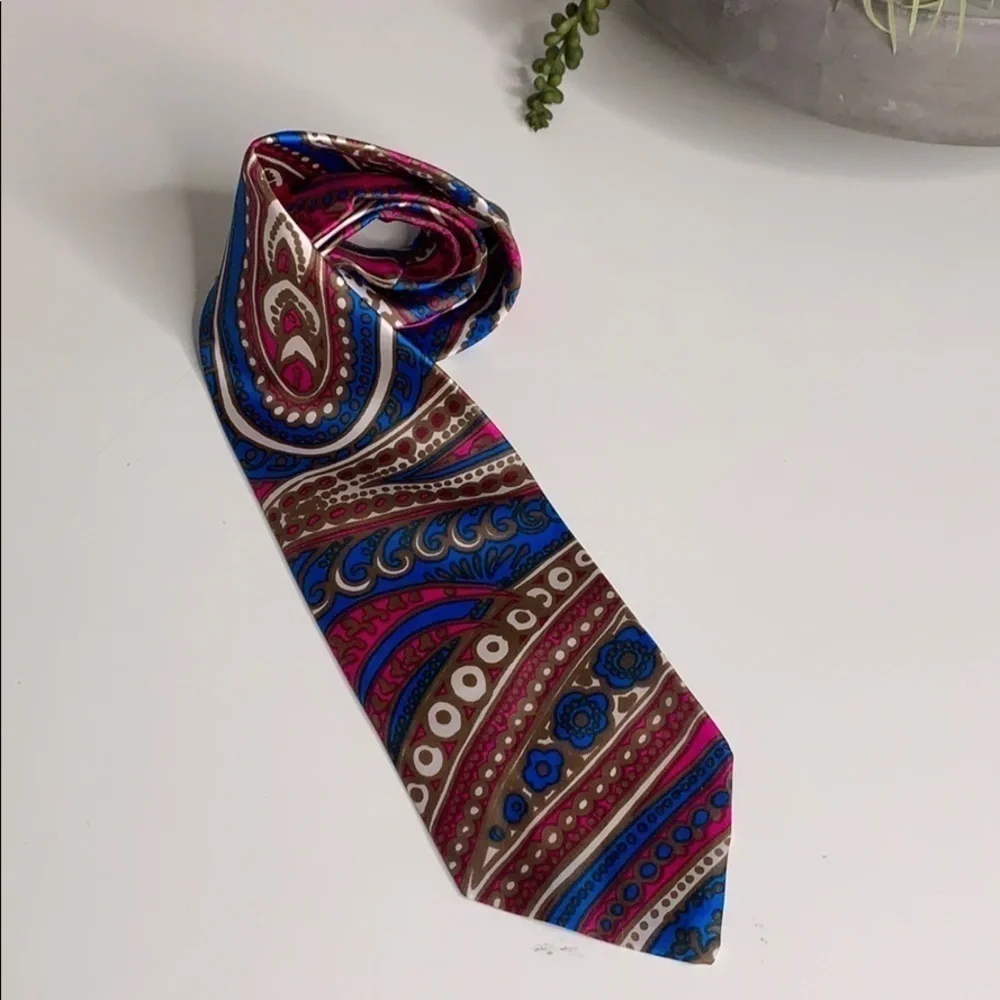 Vintage Silk Paisley Gold Pink Blue Bold Regal Men’s tie bold statement piece
